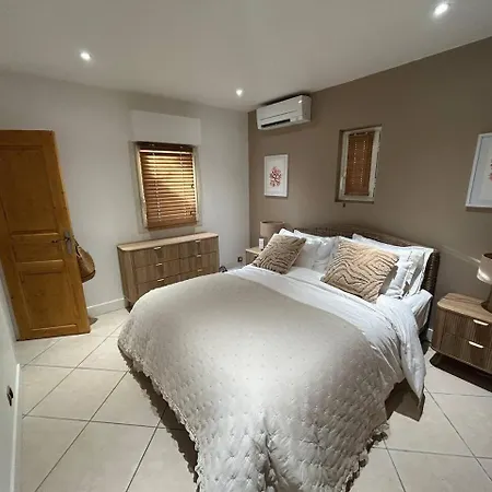 T3 Cosy, Terrasse, 10 Mètres De La Nartelle Sainte-Maxime